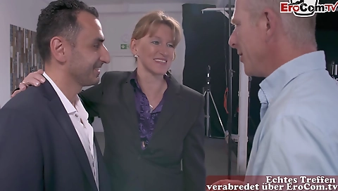 Fucking a girl with monroea and ass