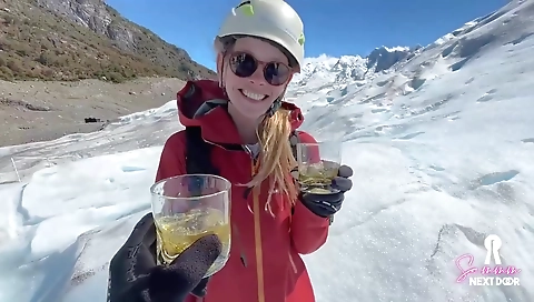 She's firstota banxxx blast with a