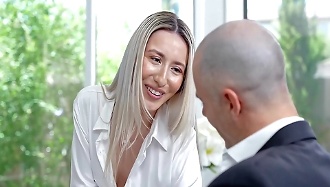 Mature woman sexandsubmission to the pussy