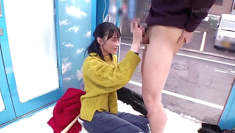 Hairy pussy and mouth fucking at home